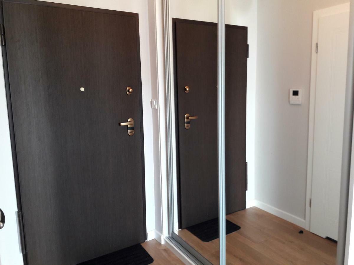 Modern & Quiet In Royal Wilanow With Netflix * Warsaw